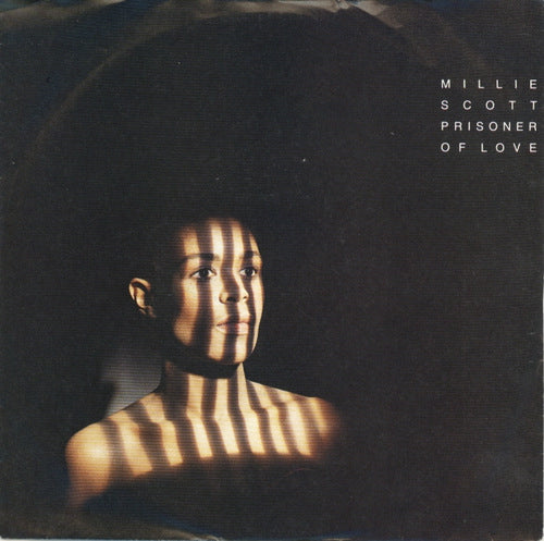 Millie Scott - Prisoner Of Love 20320 Vinyl Singles Vinyl Goed / Hoes Goed