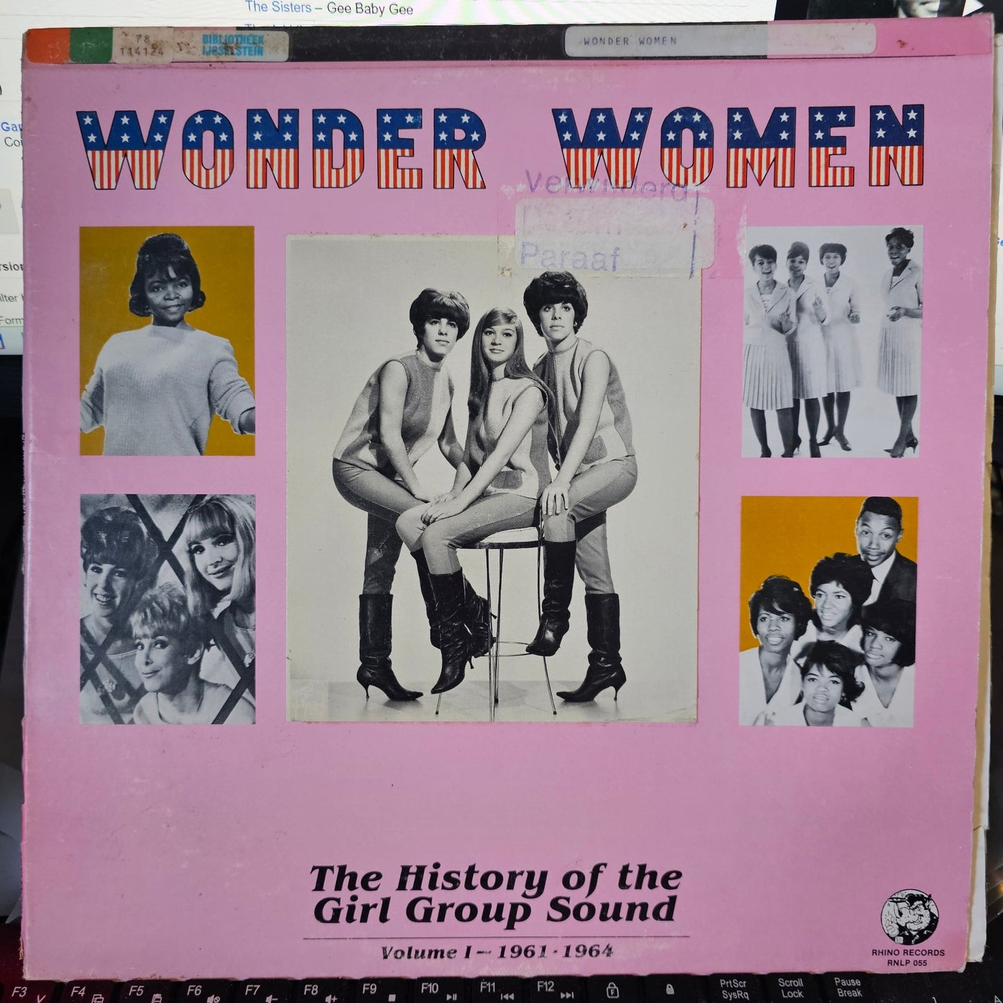 Various - Wonder Women Vol. 1 - The History Of The Girl Group Sound 1961-1964 (LP) 51680 Vinyl LP Vinyl Goed / Hoes Zie Foto