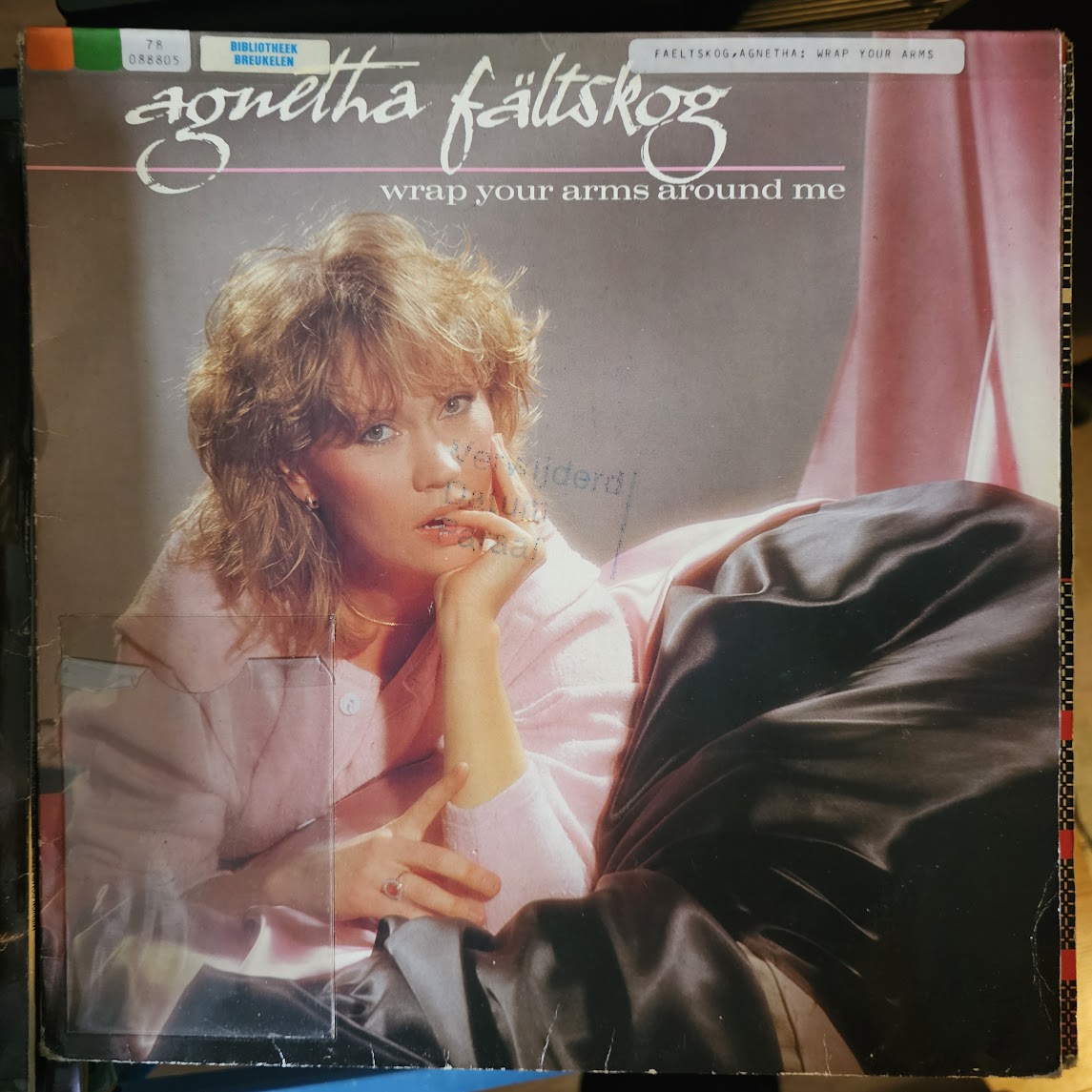 Agnetha Fältskog - Wrap Your Arms Around Me (LP) Vinyl LP Media VG+ / Sleeve Zie Foto "VINYLSINGLES.NL"