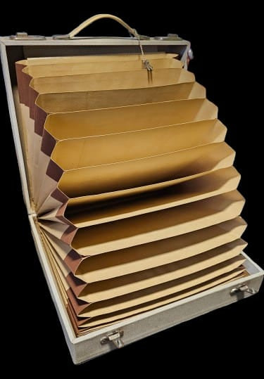 LP Koffer Blauw/Grijs Accessoires Goede Staat