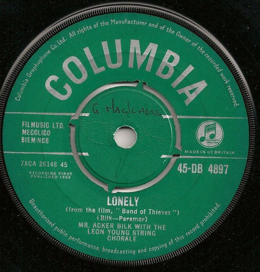 Mr. Acker Bilk With The Leon Young String Chorale - Lonely 04455 Vinyl Singles Vinyl Goed / Hoes Generic