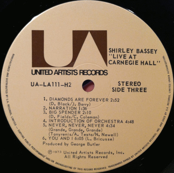 Shirley Bassey - Live At Carnegie Hall (LP) 49419 Vinyl LP Dubbel Vinyl Goed / Hoes Goed