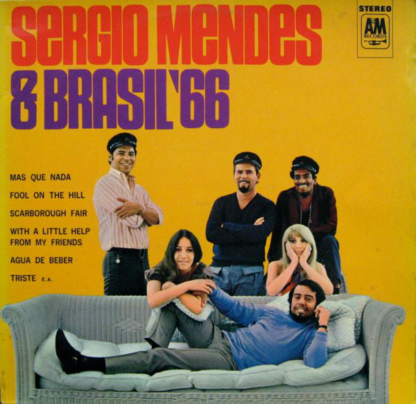 Sergio Mendes & Brasil 66 - Introducing Sergio Mendes & Brasil 66 (LP) 43117 Vinyl LP Vinyl Goed / Hoes Goed