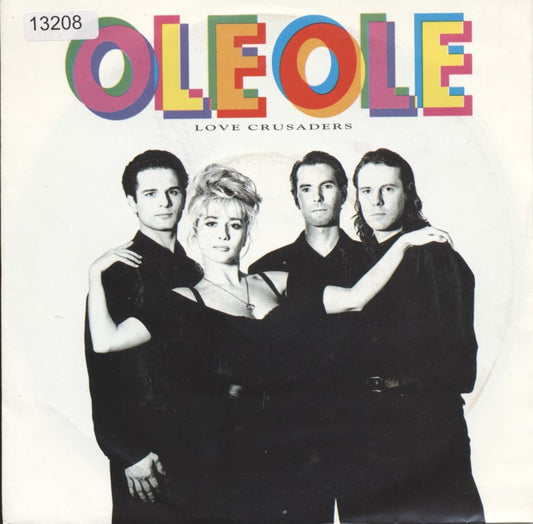 Love Crusaders - Ole Ole 13208 Vinyl Singles Vinyl Goed / Hoes Goed