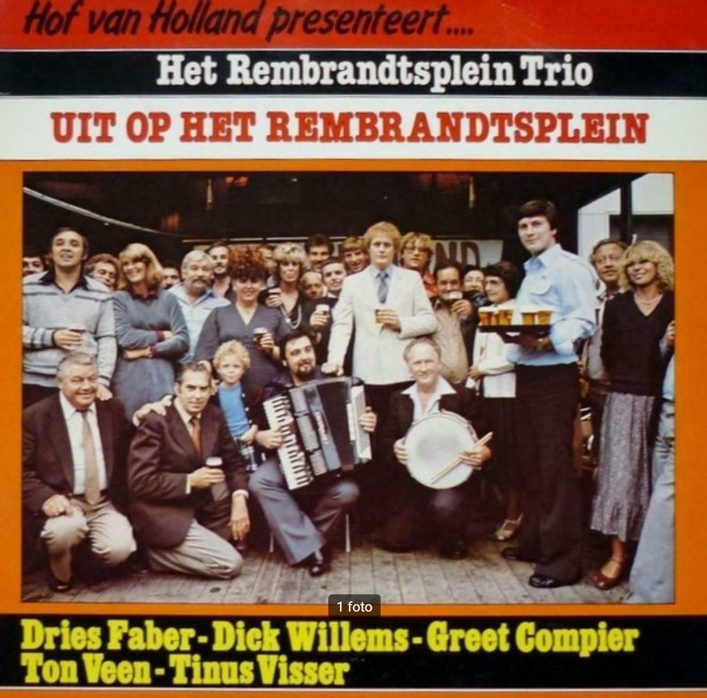 Various - Hof Van Holland Presenteert: Uit Op Het Rembrandtsplein Deel 1 (LP) 40382 Vinyl LP Vinyl Goed / Hoes Goed