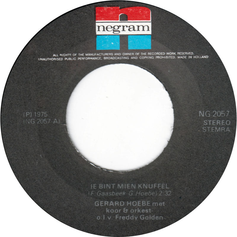 Gerard Hoebe - Ie Bint Mien Cuddle 32039