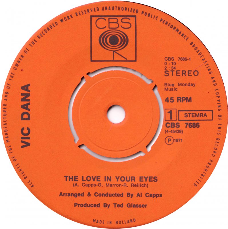 Vic Dana - The Love In Your Eyes 29904 Vinyl Singles Vinyl Goed / Hoes Goed