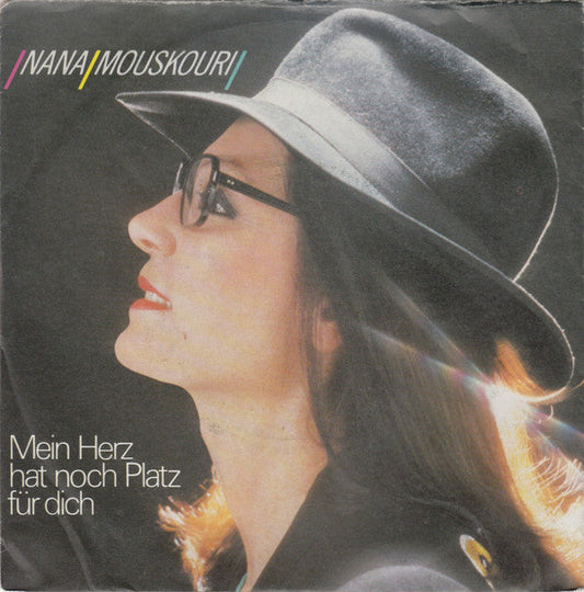 Nana Mouskouri - Mein Herz Hat Noch Platz Für Dich 21660 Vinyl Singles Vinyl Goed / Hoes Goed