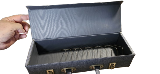Cassettebandjes Koffer – Grijs – Vintage – In Goede Staat Accessoires Goede Staat