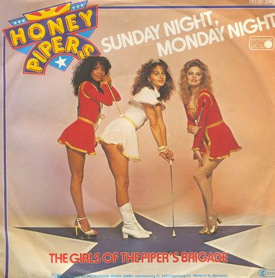 Honey Pipers - Sunday Night, Monday Night Vinyl Singles Vinyl Zeer Goed / Hoesje Goed "VINYLSINGLES.NL"