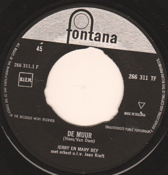 Jerry und Mary Bey – The Wall 05484