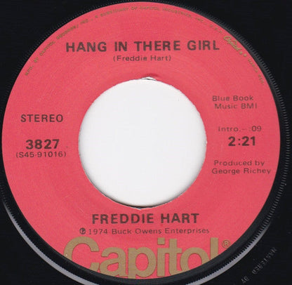 Freddie Hart - Hang In There Girl Vinyl Singles Vinyl Zeer Goed / Hoesje Generic "VINYLSINGLES.NL"