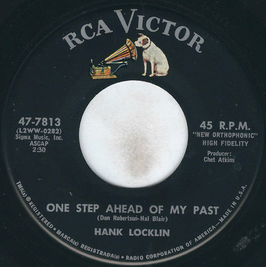 Hank Locklin - One Step Ahead Of My Past Vinyl Singles Vinyl Zeer Goed / Hoesje Generic "VINYLSINGLES.NL"