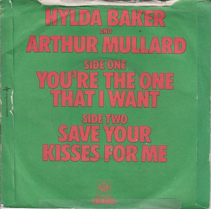 Hylda Baker & Arthur Mullard - You're The One That I Want Vinyl Singles Vinyl Zeer Goed / Hoesje Goed "VINYLSINGLES.NL"