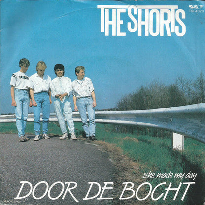 Shorts - Durch die Kurve 15470