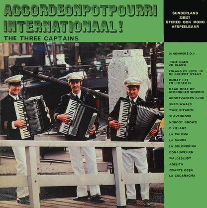 Three Captains - Accordeonpotpourri Internationaal (LP) 48746 Vinyl LP JUKEBOXSINGLES.NL   