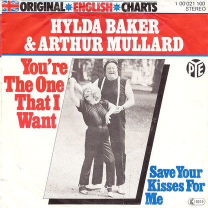 Hylda Baker & Arthur Mullard - You're The One That I Want Vinyl Singles Vinyl Zeer Goed / Hoesje Goed "VINYLSINGLES.NL"
