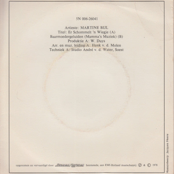 Martine Bijl - Eine Wiege schwingt 24484