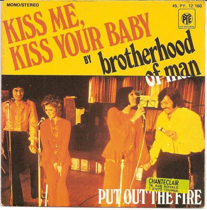 Brotherhood Of Man - Kiss Me Kiss Your Baby 25574 Vinyl Singles Vinyl Zeer Goed / Hoesje Goed "VINYLSINGLES.NL"