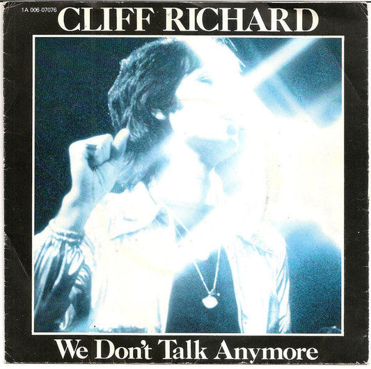 Cliff Richard - We Don't Talk Anymore 41626 Vinyl Singles Vinyl Zeer Goed / Hoesje Goed "VINYLSINGLES.NL"