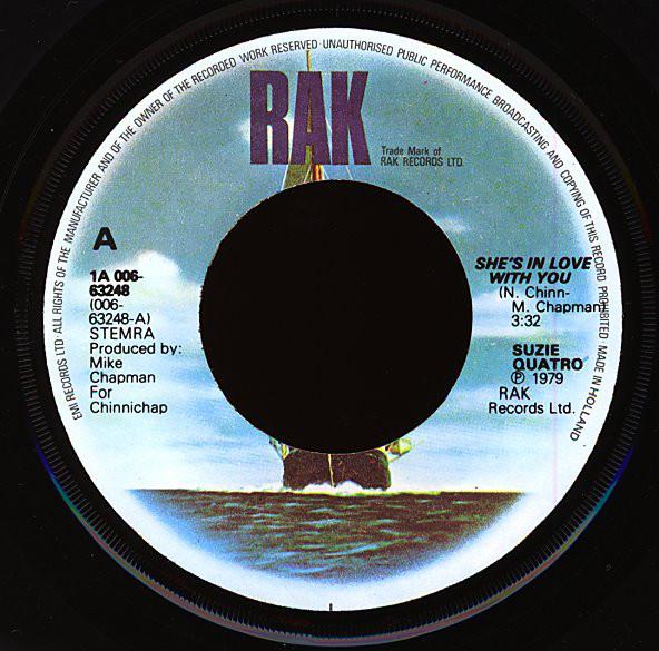 Suzi Quatro - She's In Love With You 42854 Vinyl Singles Vinyl Goed / Hoes Goed