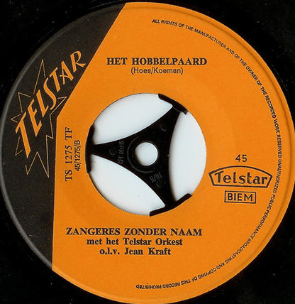 Singer Without a Name - Eduard and Helena 35752