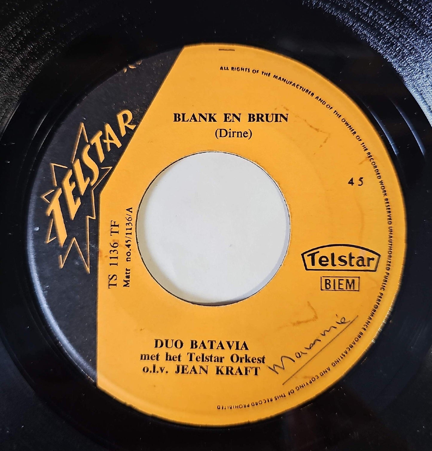 Duo Batavia - Blank En Bruin Vinyl Singles Vinyl Zeer Goed / Hoesje Generic "VINYLSINGLES.NL"