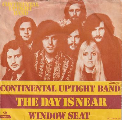 Continental Uptight Band - The Day Is Near Vinyl Singles Vinyl Zeer Goed / Hoesje Goed "VINYLSINGLES.NL"