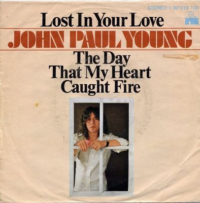 John Paul Young - Lost In Your Love Vinyl Singles Vinyl Zeer Goed / Hoesje Goed "VINYLSINGLES.NL"