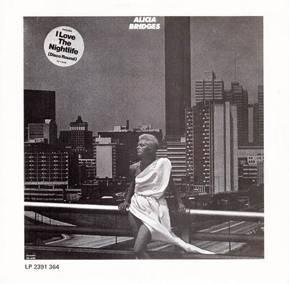 Alicia Bridges - I Love The Nightlife 16174 Vinyl Singles Vinyl Zeer Goed / Hoesje Goed "VINYLSINGLES.NL"