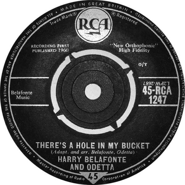 Harry Belafonte - There's A Hole In My Bucket Vinyl Singles Vinyl Zeer Goed / Hoesje Generic "VINYLSINGLES.NL"