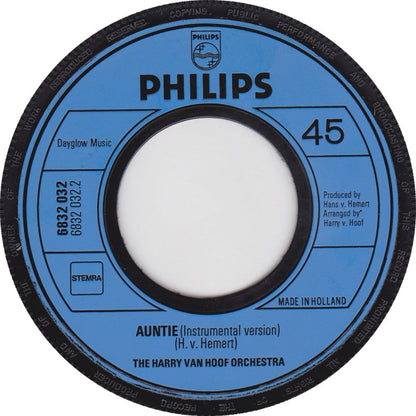 Hildegard Knef & Enrico Macias & More - Auntie Vinyl Singles Vinyl Zeer Goed / Hoesje Goed "VINYLSINGLES.NL"