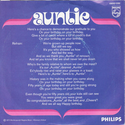 Hildegard Knef & Enrico Macias & More - Auntie Vinyl Singles Vinyl Zeer Goed / Hoesje Goed "VINYLSINGLES.NL"