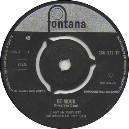 Jerry und Mary Bey - The Wall 39795