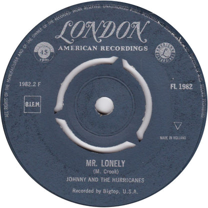 Johnny And The Hurricanes - Mr. Lonely 02130
