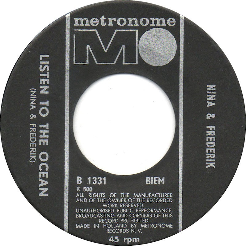 Nina & Frederik - Listen To The Ocean 42838 Vinyl Singles Vinyl Goed / Hoes Goed