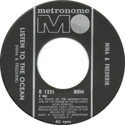 Nina & Frederik - Listen To The Ocean 42838 Vinyl Singles Vinyl Goed / Hoes Goed